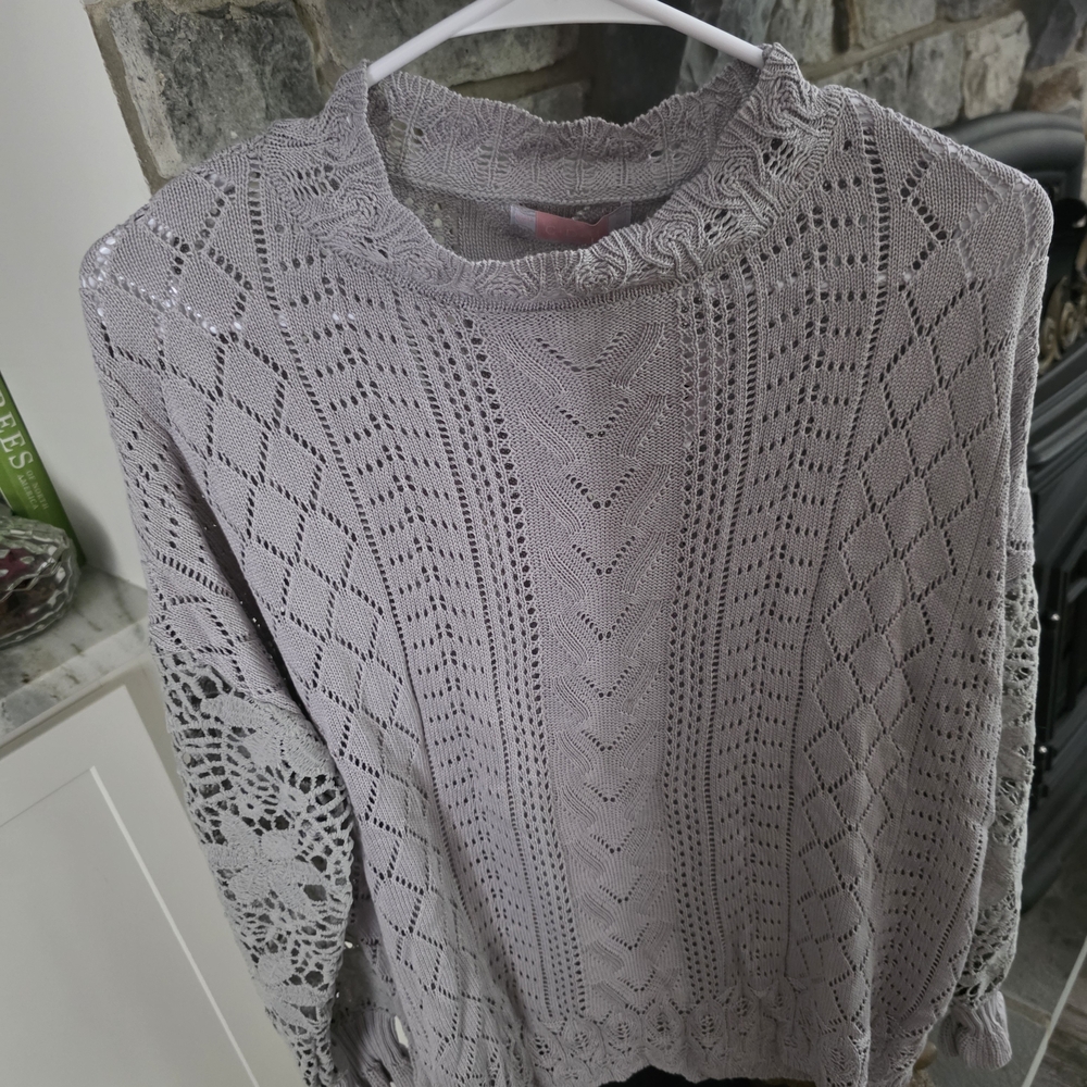 Gray Cable Knit Blouse with Intricate Patterns